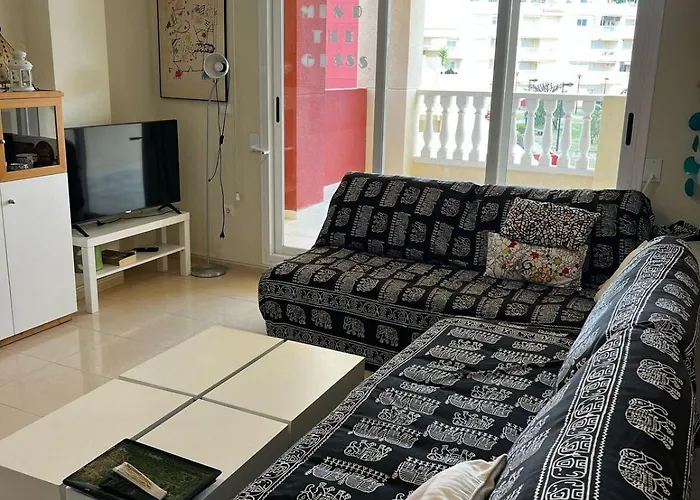 Apartamento Playasol - Sol, Piscina Y Encanto En La Costa *